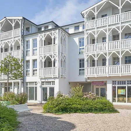 Apartment 375, Seepark